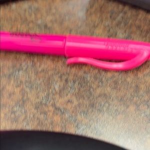 Meet your Posher, Annette